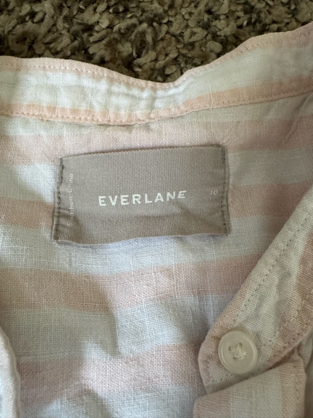 Everlane Pink and White Striped 100% linen Button-Down Shirt - Picture 2 of 2